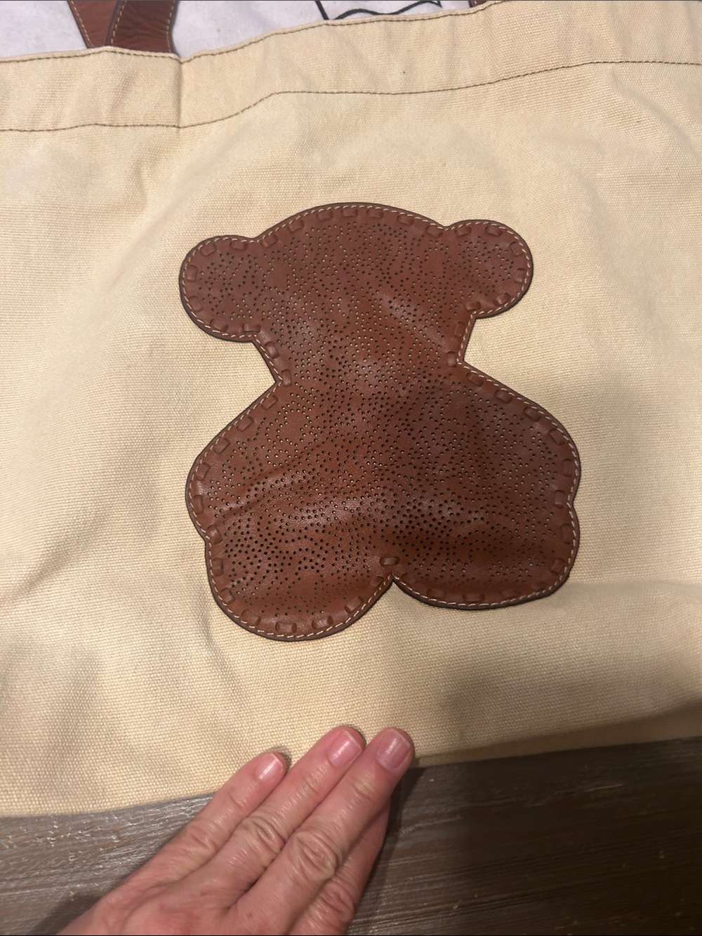 TOUS Cream Canvas Tote with Brown Leather Bear Appliqué - Picture 2 of 14